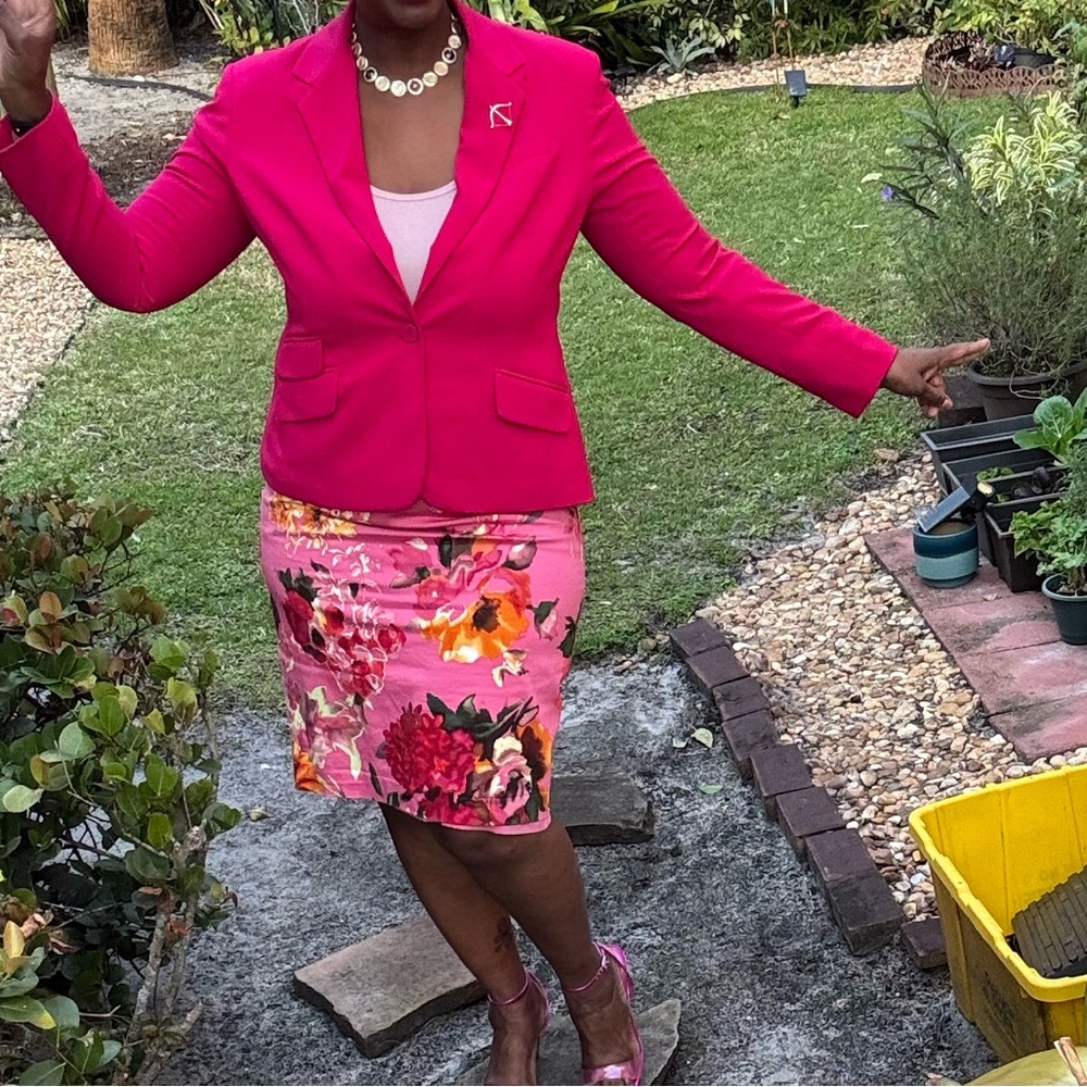 Talbots classic‎ Pencil Skirt in Floral 16 - Picture 11 of 11